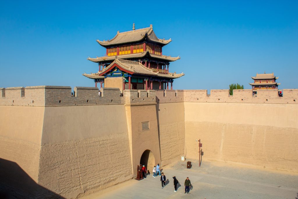 TOUR TRUNG QUỐC: CON ĐƯỜNG TƠ LỤA CAM TÚC – THANH HẢI ĐÔN HOÀNG – GIA DỤC QUAN – NÚI BẢY MÀU – HỒ THANH HẢI – HỒ MUỐI CHAKA 7N6Đ Lịch khởi hành đa dạng quý khách vui lòng Liên hệ IPO Travel để được tư vấn trực tiếp.