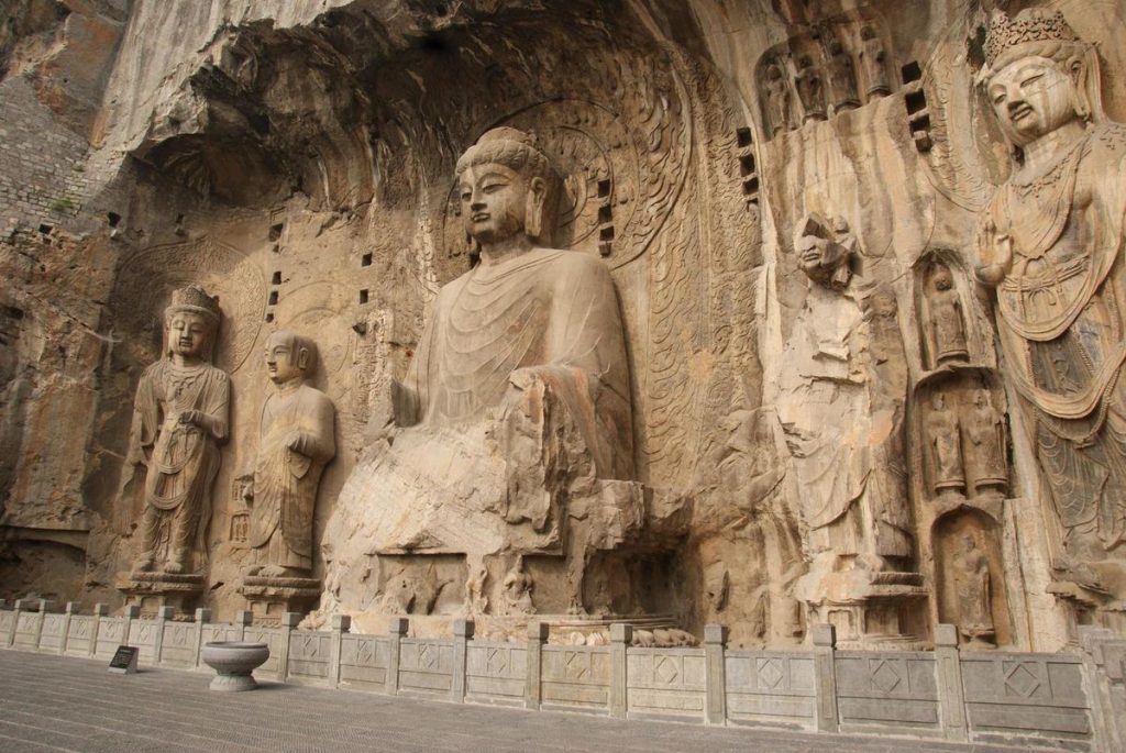 TOUR TRUNG QUỐC: CON ĐƯỜNG TƠ LỤA CAM TÚC – THANH HẢI ĐÔN HOÀNG – GIA DỤC QUAN – NÚI BẢY MÀU – HỒ THANH HẢI – HỒ MUỐI CHAKA 7N6Đ Lịch khởi hành đa dạng quý khách vui lòng Liên hệ IPO Travel để được tư vấn trực tiếp.