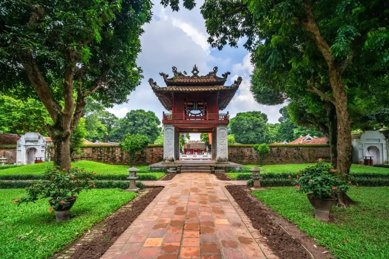van-mieu-quoc-tu-giam-1