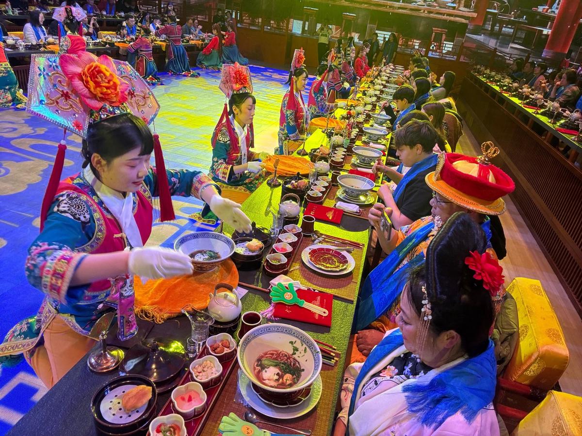 7f56118f-5a04-45c0-6105-bb034c051cfb.1200_0