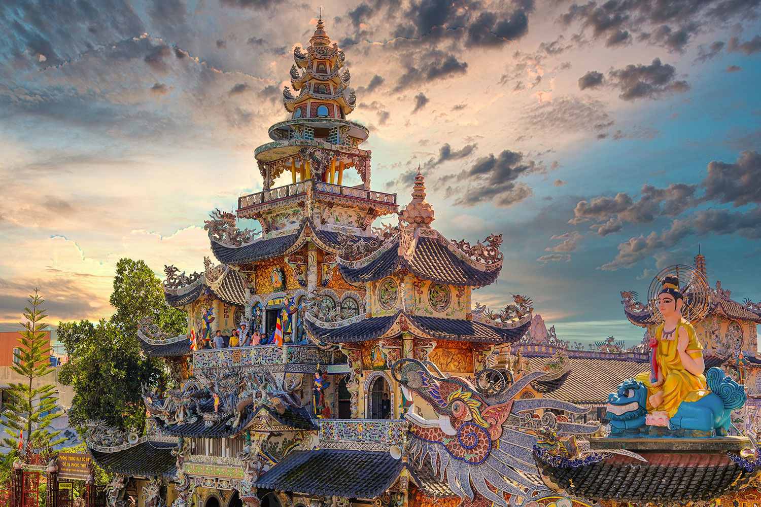 Dalat-ChuaLinhPhuoc_1720204624