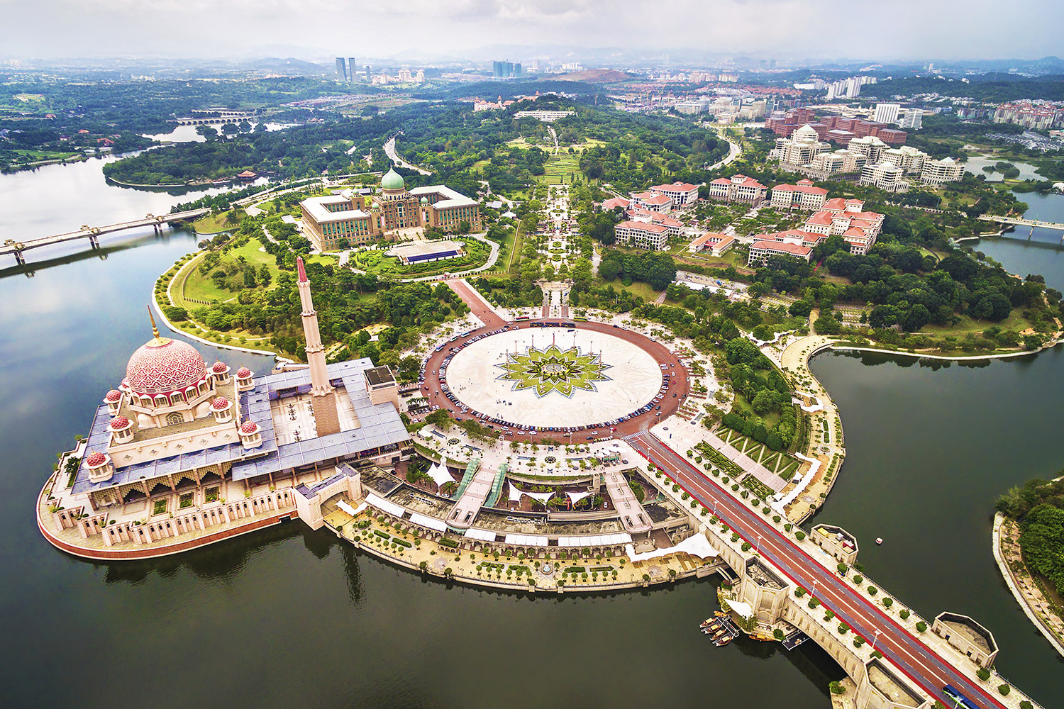 Putra-Jaya_479824237