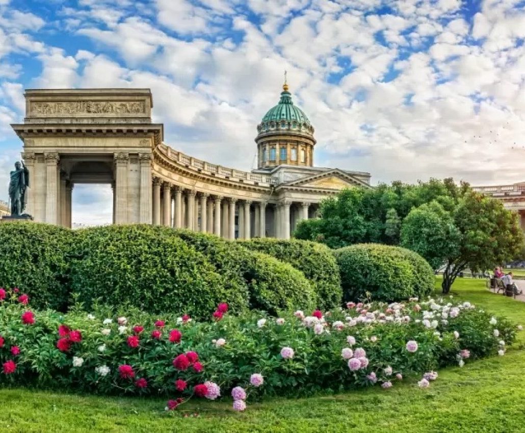 at_thanh-duong-kazan-o-saint-petersburg_0bfa5b08b8b70eeda8063c94597b9079