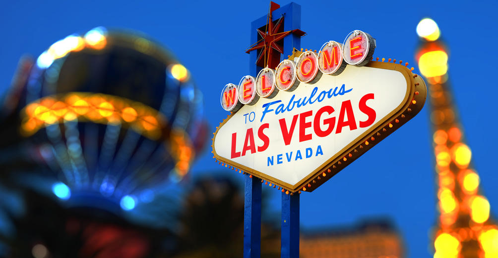 las-vegas-by-night-360182-raw