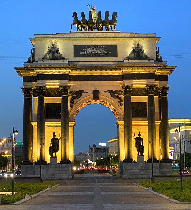 triumphal-arch-moscow-main_27-08-2024_284576664