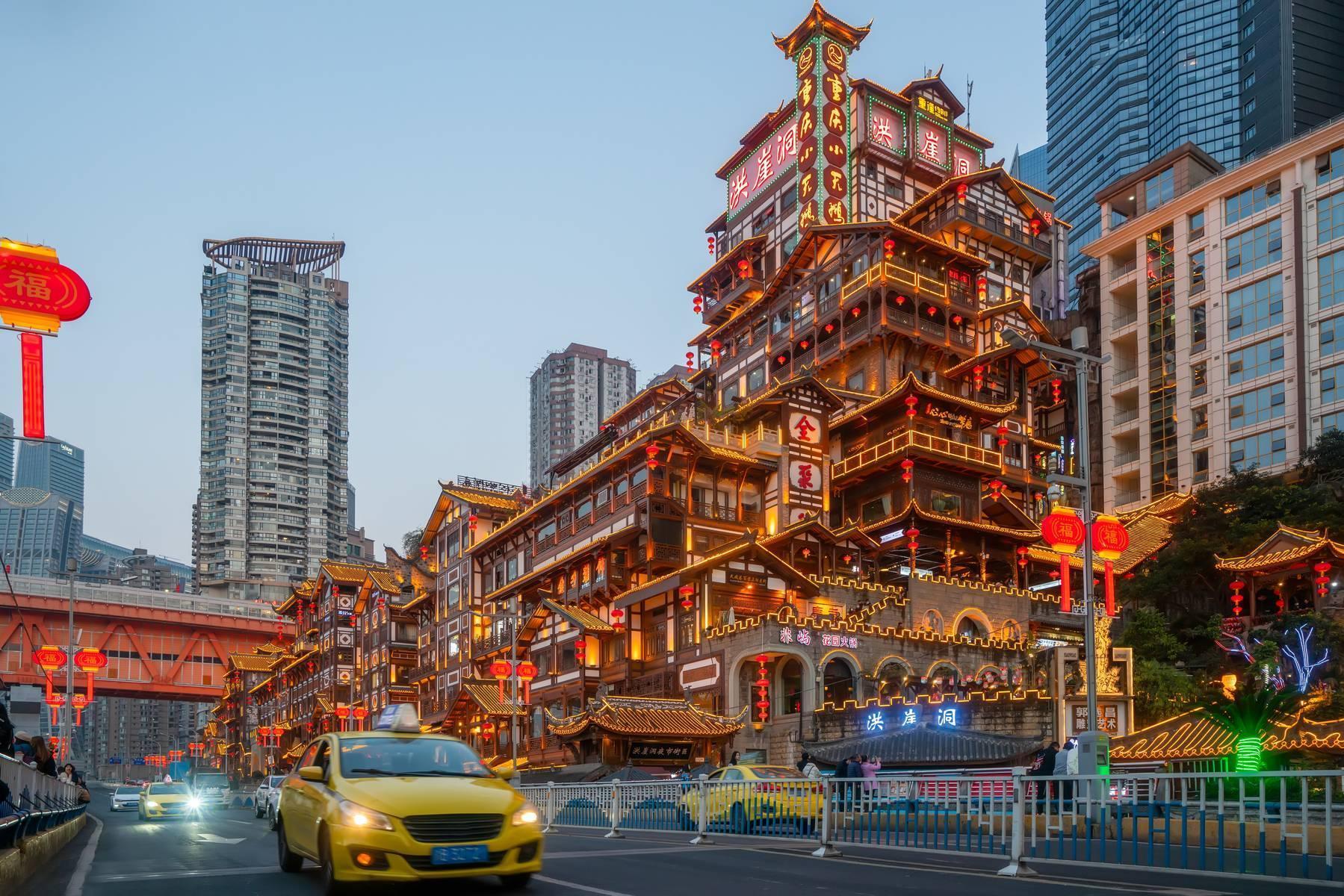 hong-nhai-dong-2131308075_1776743171