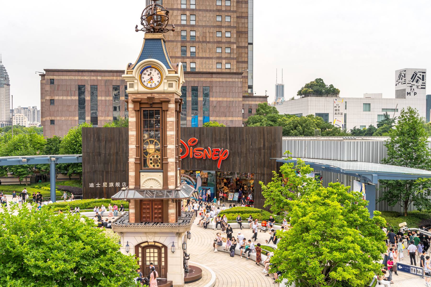 shanghai-disneyland-2760931883_1776743115